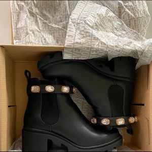 Steve Madden Booties